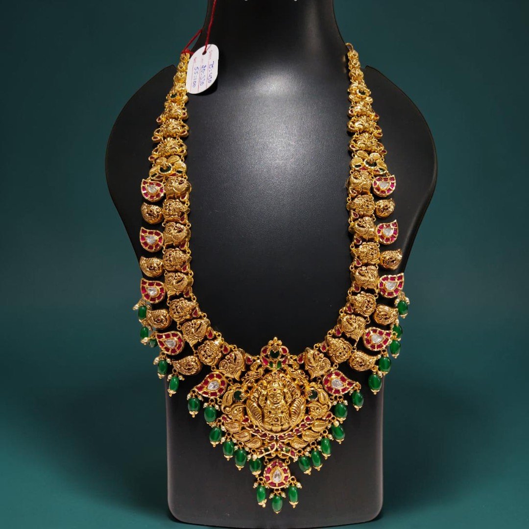 Traditional Kundan Jewellery